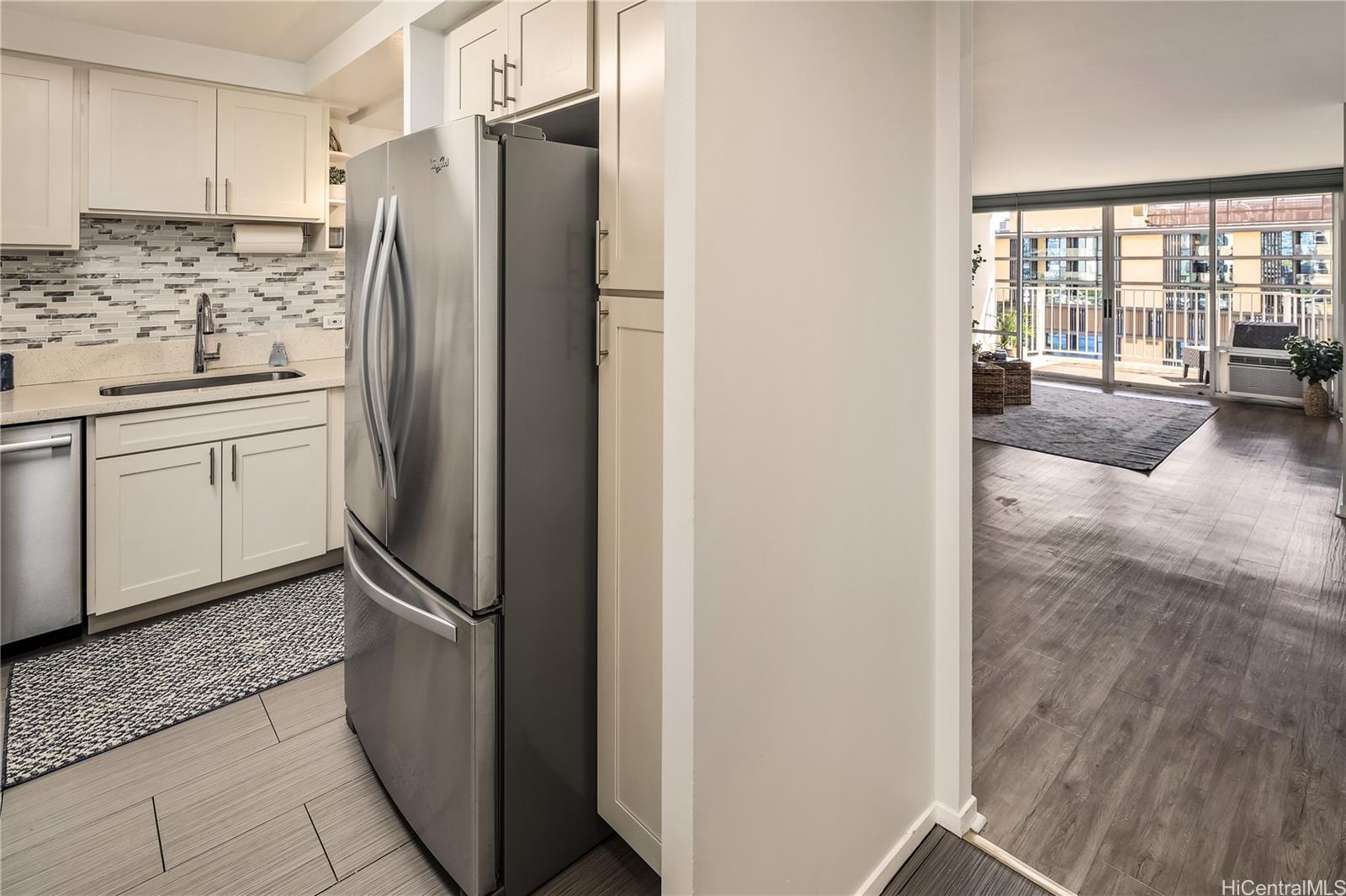 1350 Ala Moana condo # 1010, Honolulu, Hawaii - photo 7 of 25