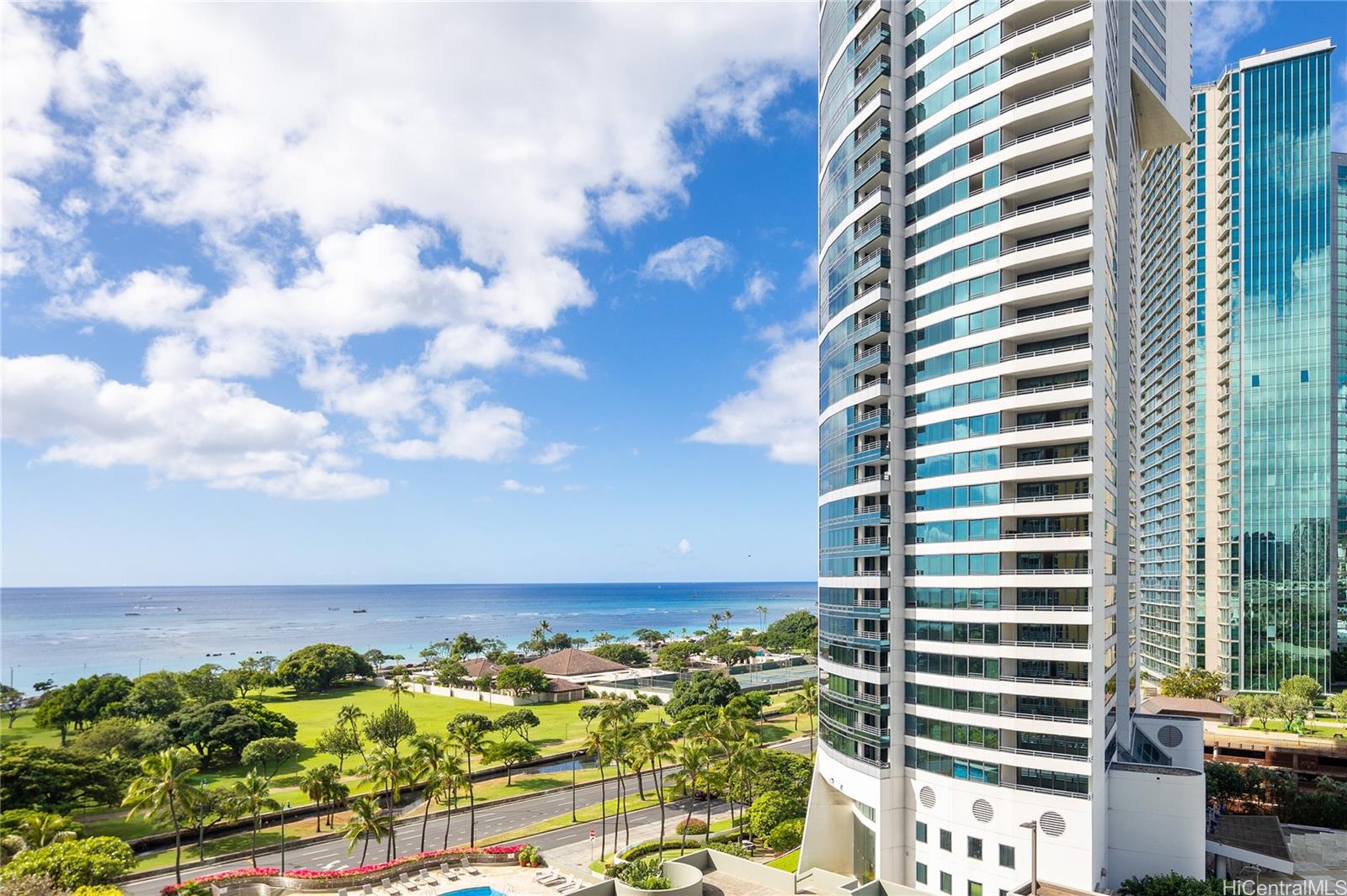 1350 Ala Moana condo # 1311, Honolulu, Hawaii - photo 18 of 25