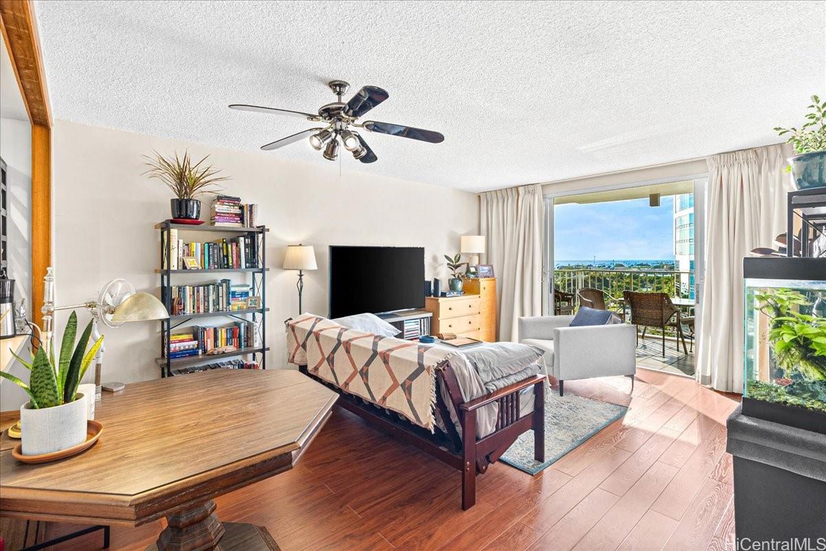 1350 Ala Moana condo # 1603, Honolulu, Hawaii - photo 5 of 24