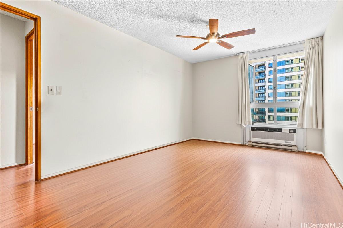 1350 Ala Moana condo # 1603, Honolulu, Hawaii - photo 8 of 24