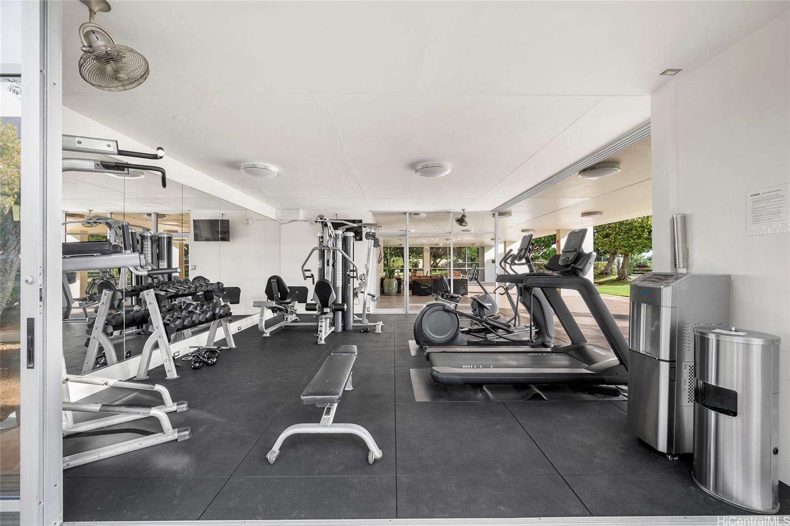 1350 Ala Moana condo # 1709, Honolulu, Hawaii - photo 14 of 20