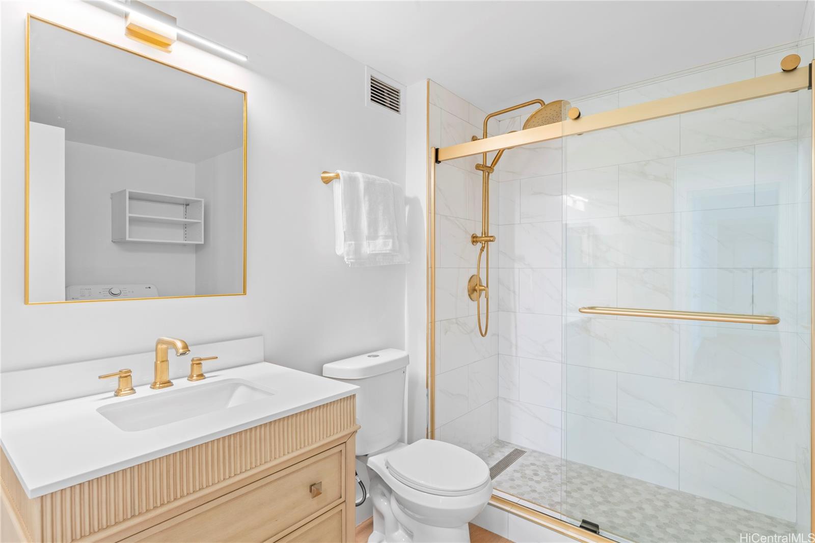 1350 Ala Moana condo # 1811, Honolulu, Hawaii - photo 12 of 22