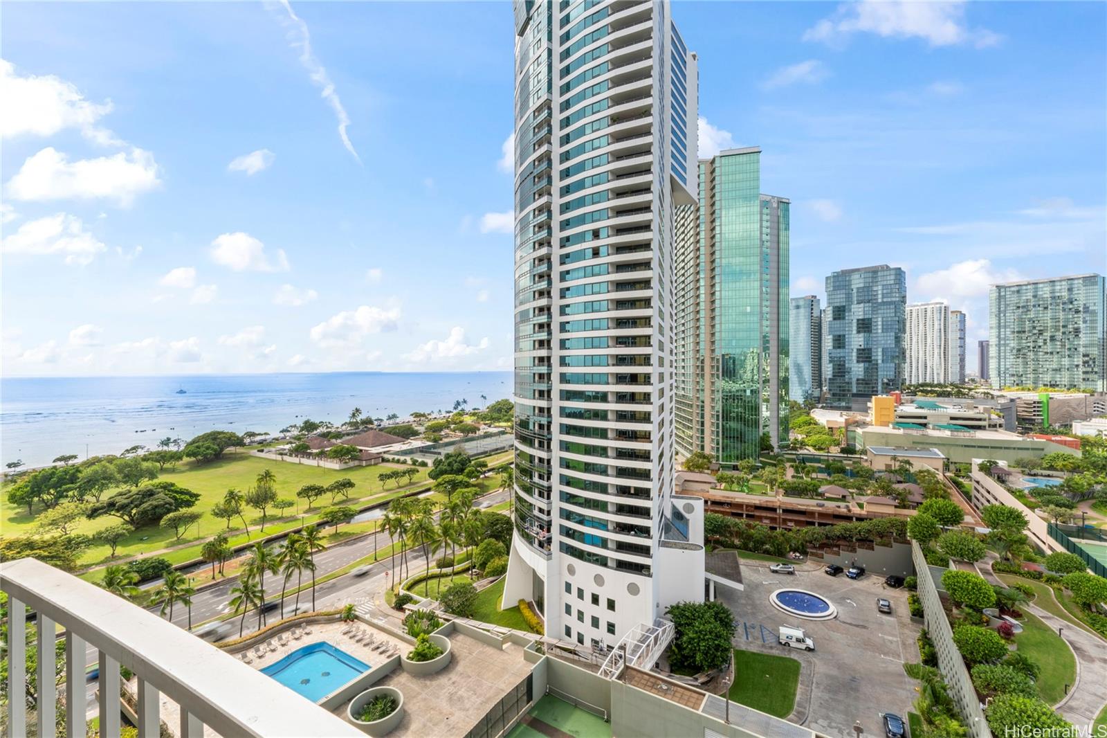 1350 Ala Moana condo # 1811, Honolulu, Hawaii - photo 15 of 22