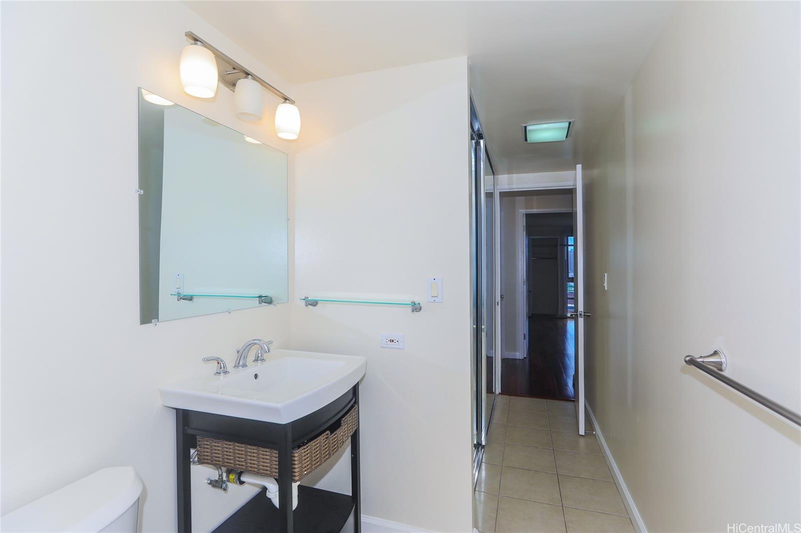 1350 Ala Moana condo # 1904, Honolulu, Hawaii - photo 20 of 22