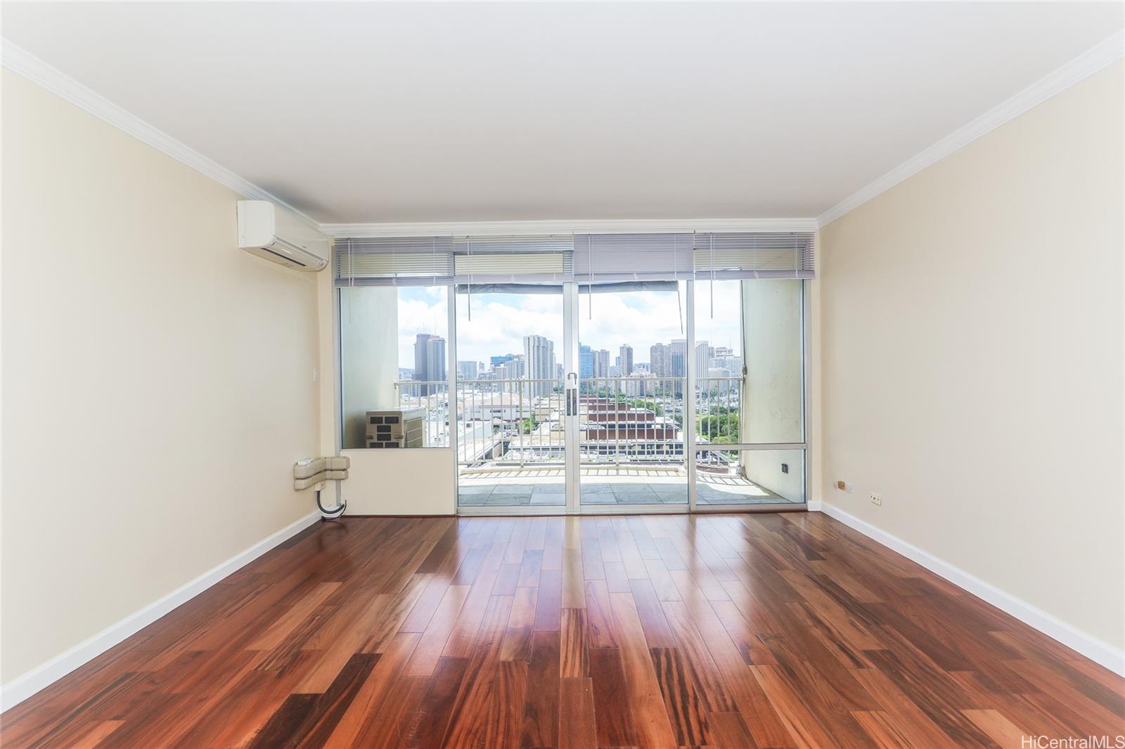 1350 Ala Moana condo # 1904, Honolulu, Hawaii - photo 8 of 22