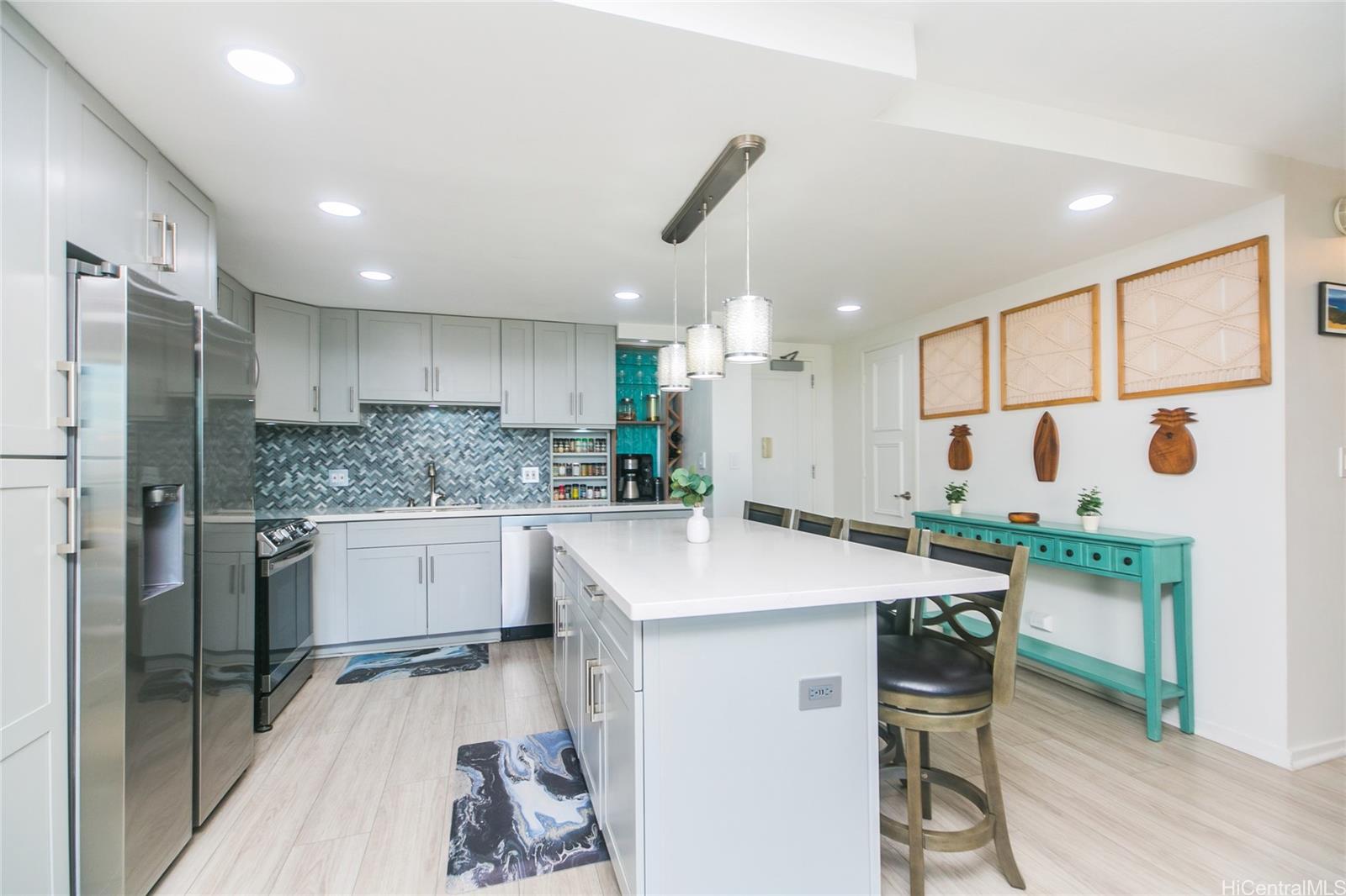 1350 Ala Moana Blvd Honolulu - Rental - photo 7 of 23