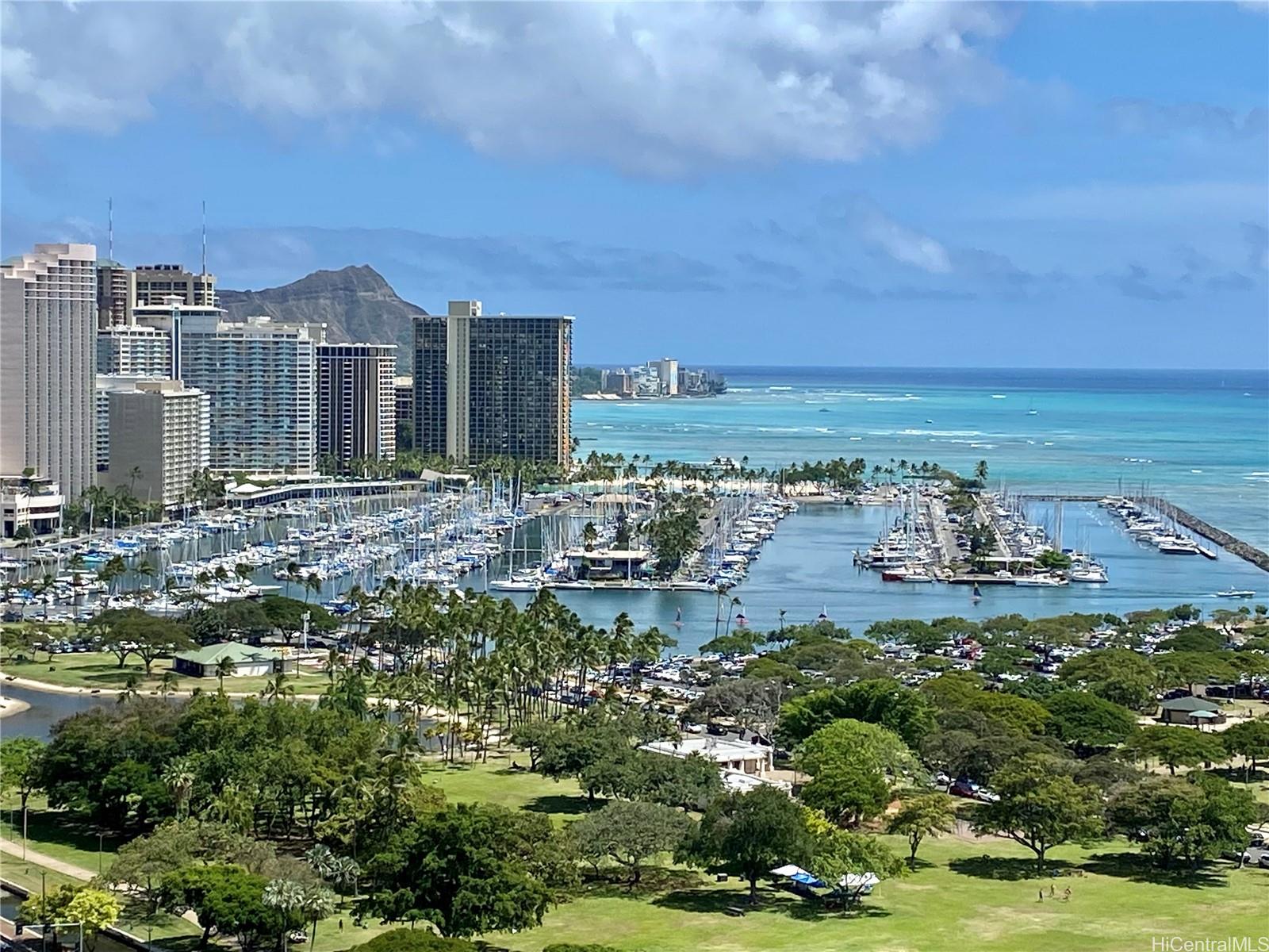 1350 Ala Moana Blvd Honolulu - Rental - photo 2 of 25