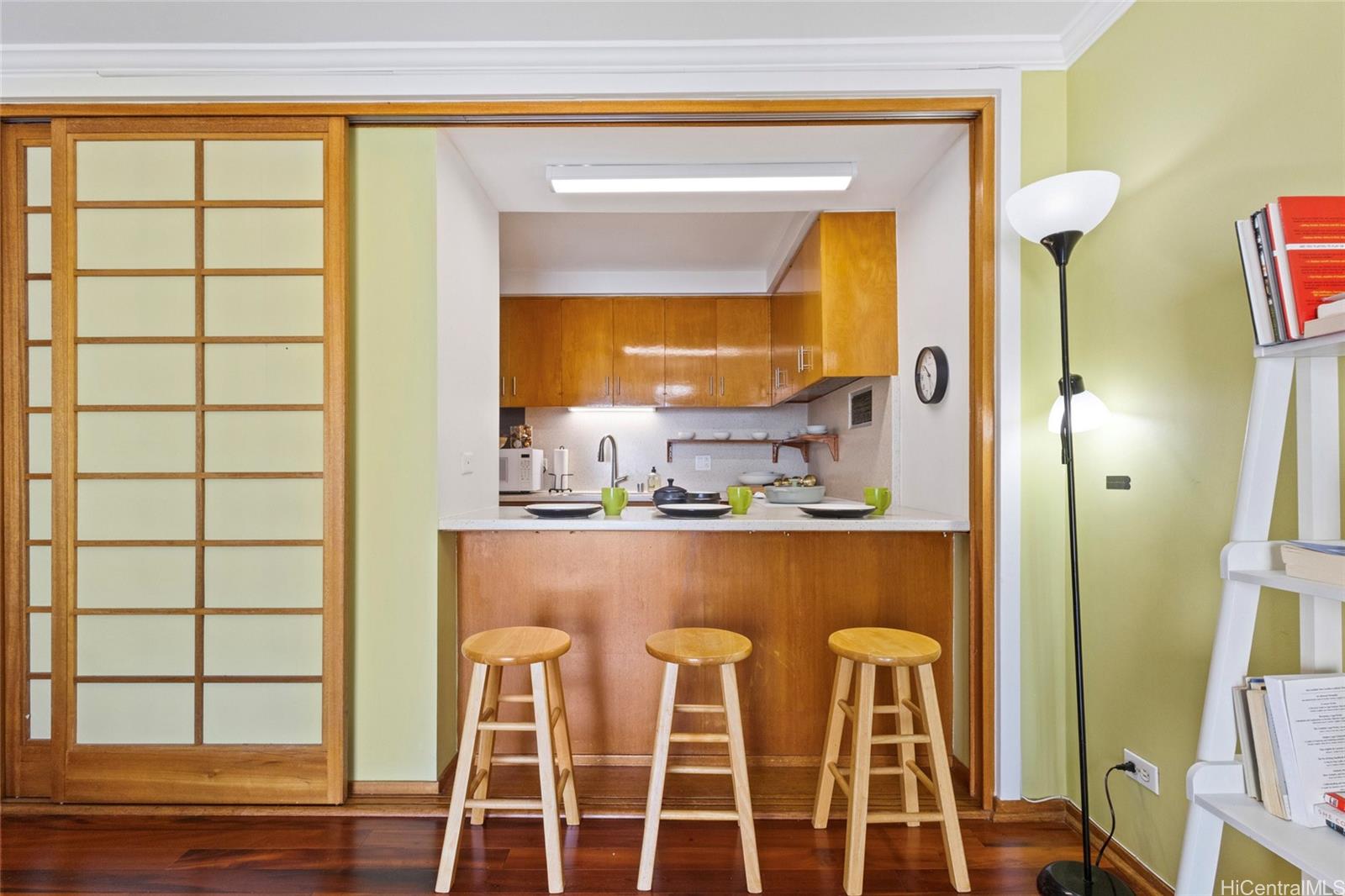 1350 Ala Moana condo # 2711, Honolulu, Hawaii - photo 7 of 23