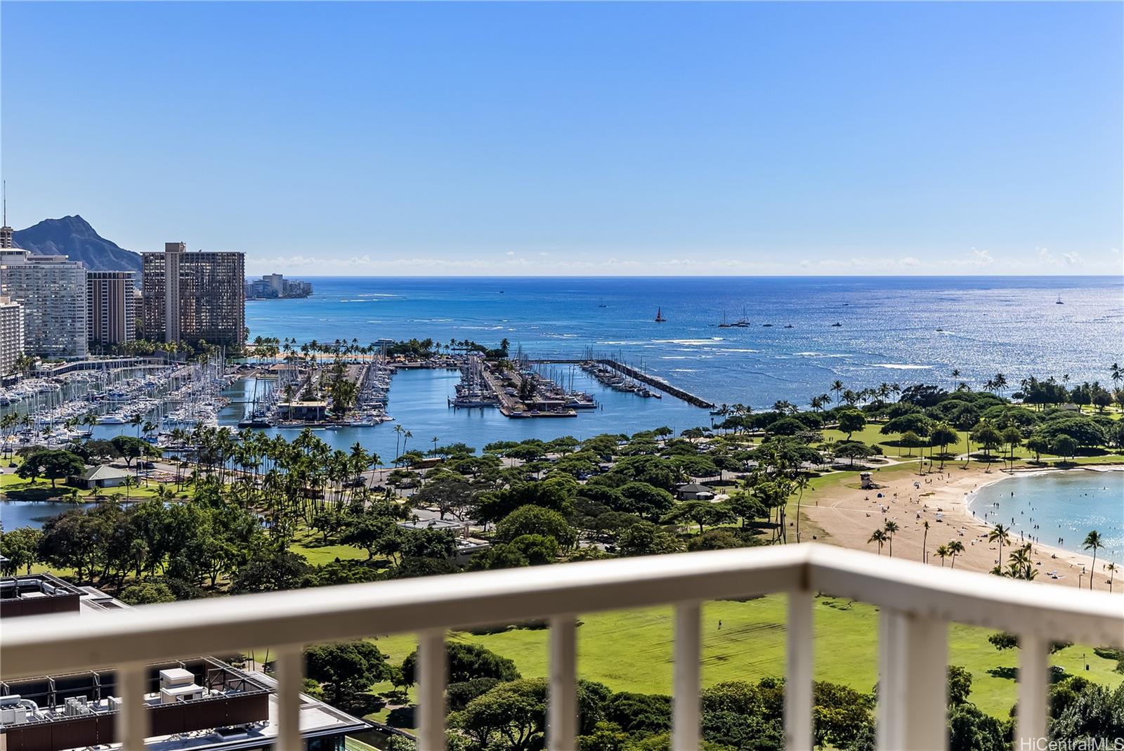 1350 Ala Moana condo # 2812, Honolulu, Hawaii - photo 2 of 25