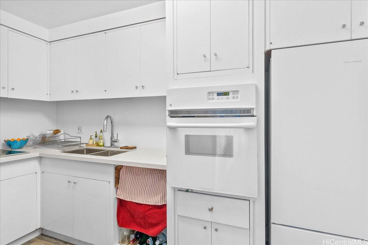 1350 Ala Moana condo # 3004, Honolulu, Hawaii - photo 12 of 25