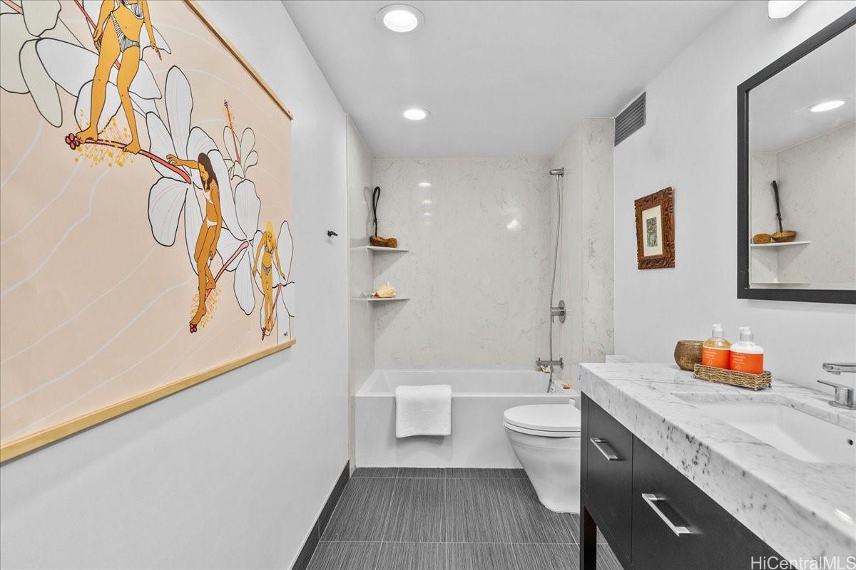 1350 Ala Moana condo # 3004, Honolulu, Hawaii - photo 18 of 25