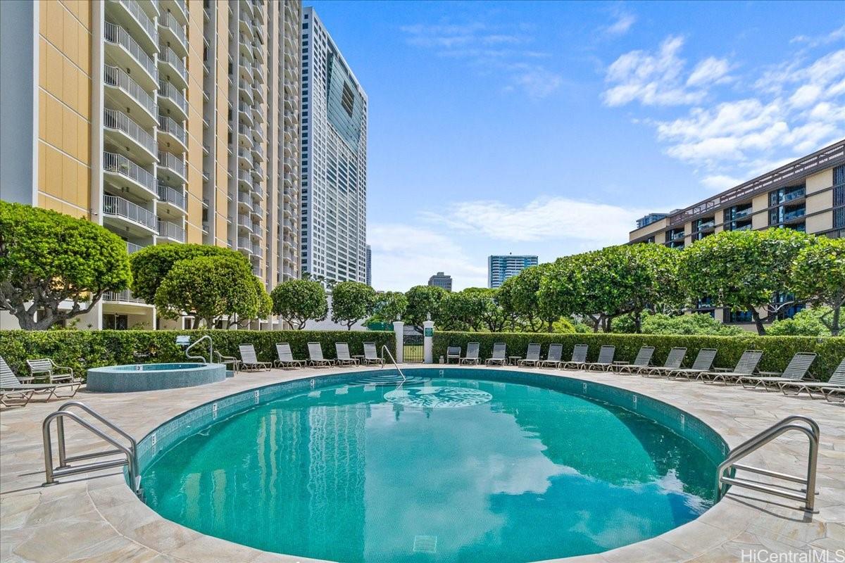 1350 Ala Moana condo # 3004, Honolulu, Hawaii - photo 24 of 25