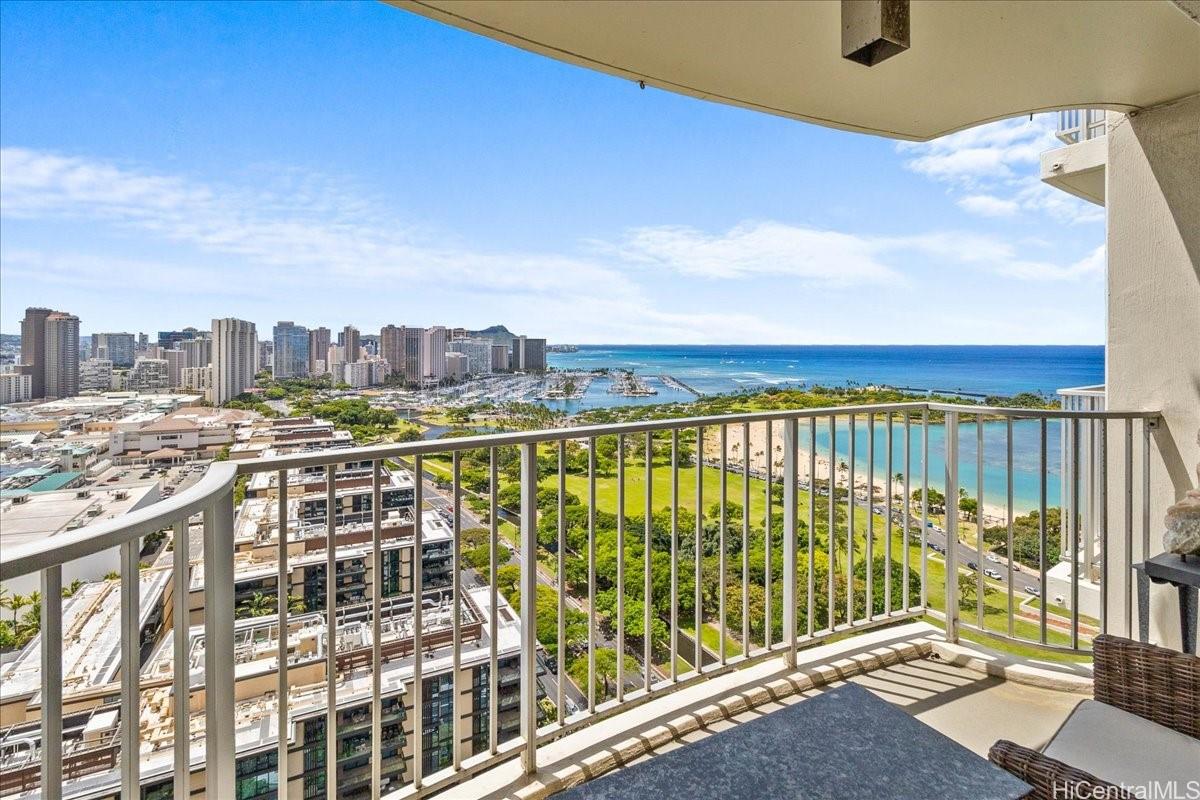1350 Ala Moana condo # 3004, Honolulu, Hawaii - photo 6 of 25