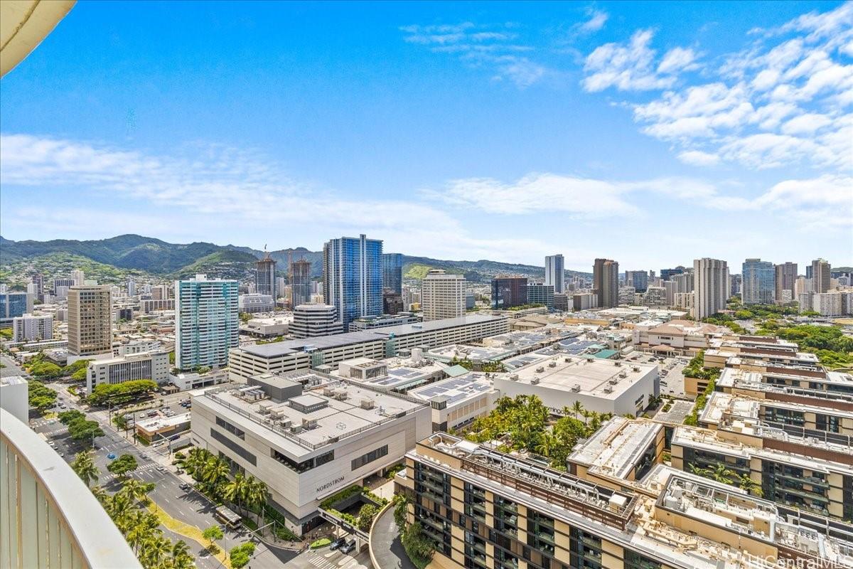 1350 Ala Moana condo # 3004, Honolulu, Hawaii - photo 8 of 25