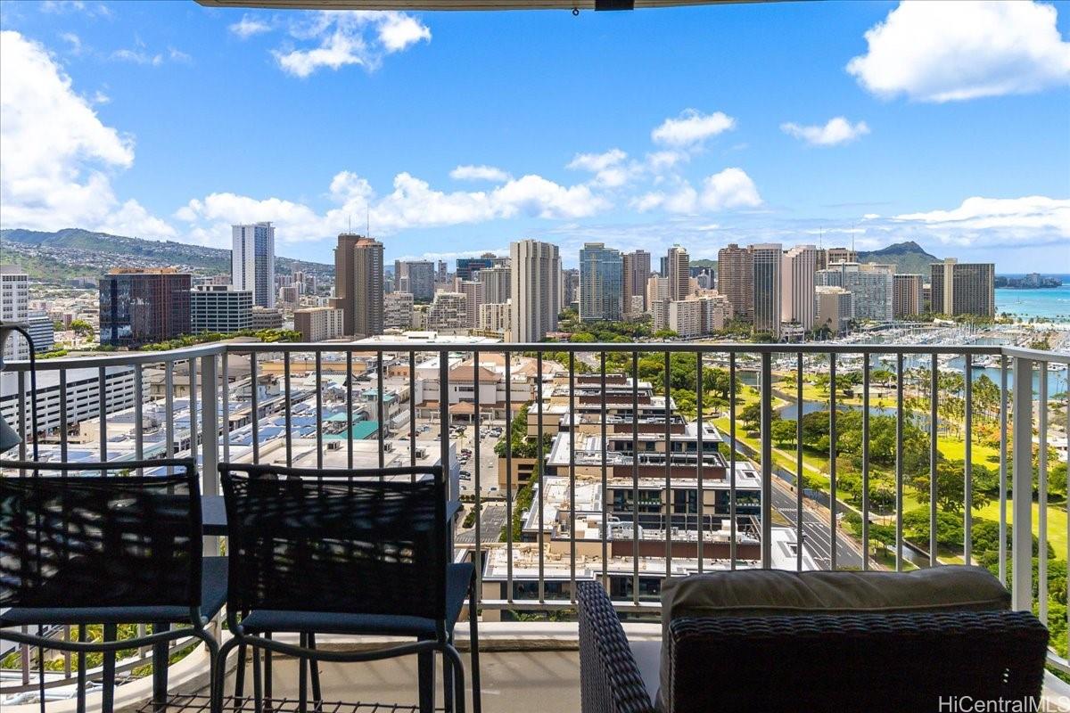 1350 Ala Moana condo # 3004, Honolulu, Hawaii - photo 9 of 25