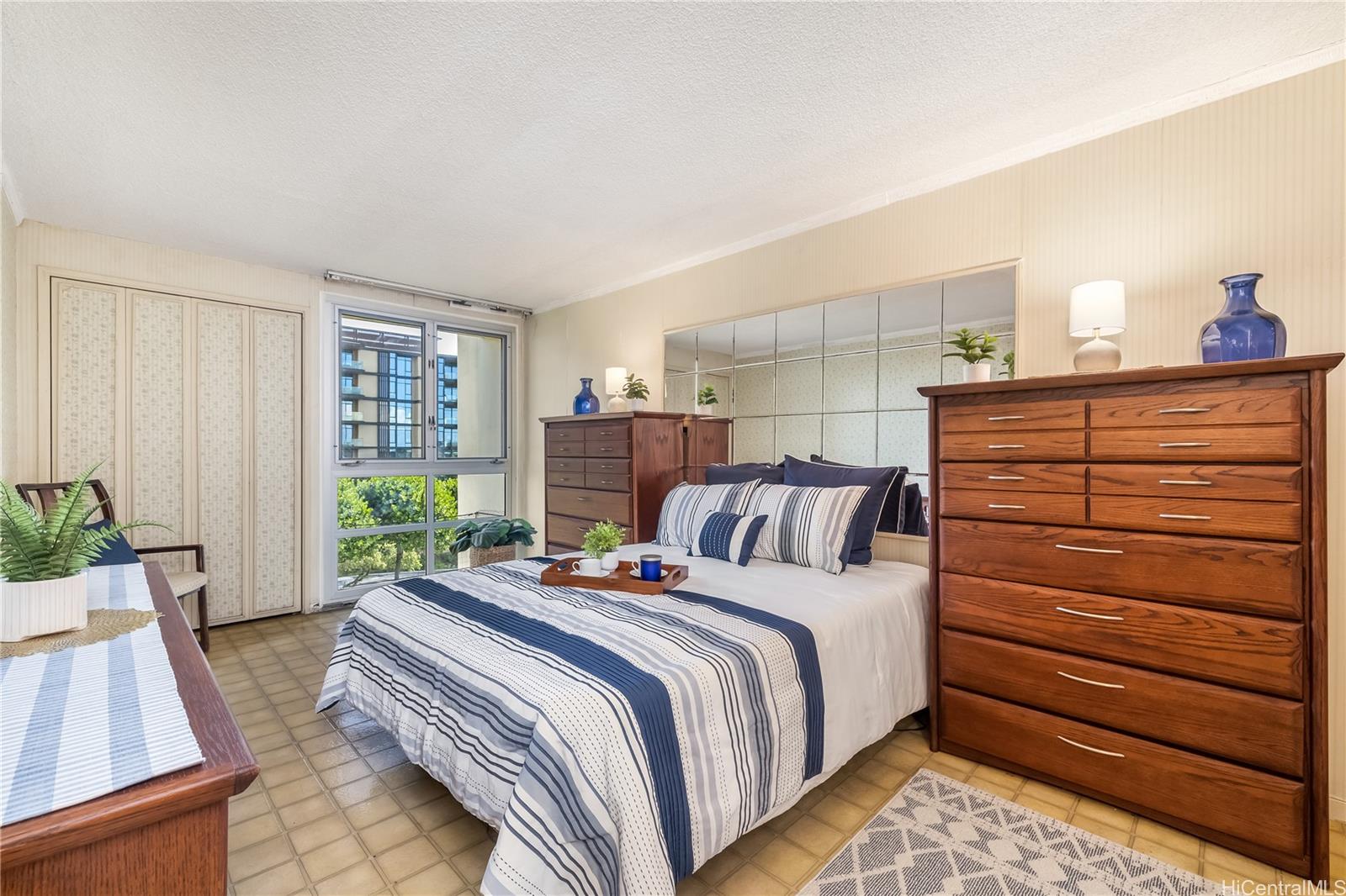 1350 Ala Moana condo # 606, Honolulu, Hawaii - photo 12 of 25