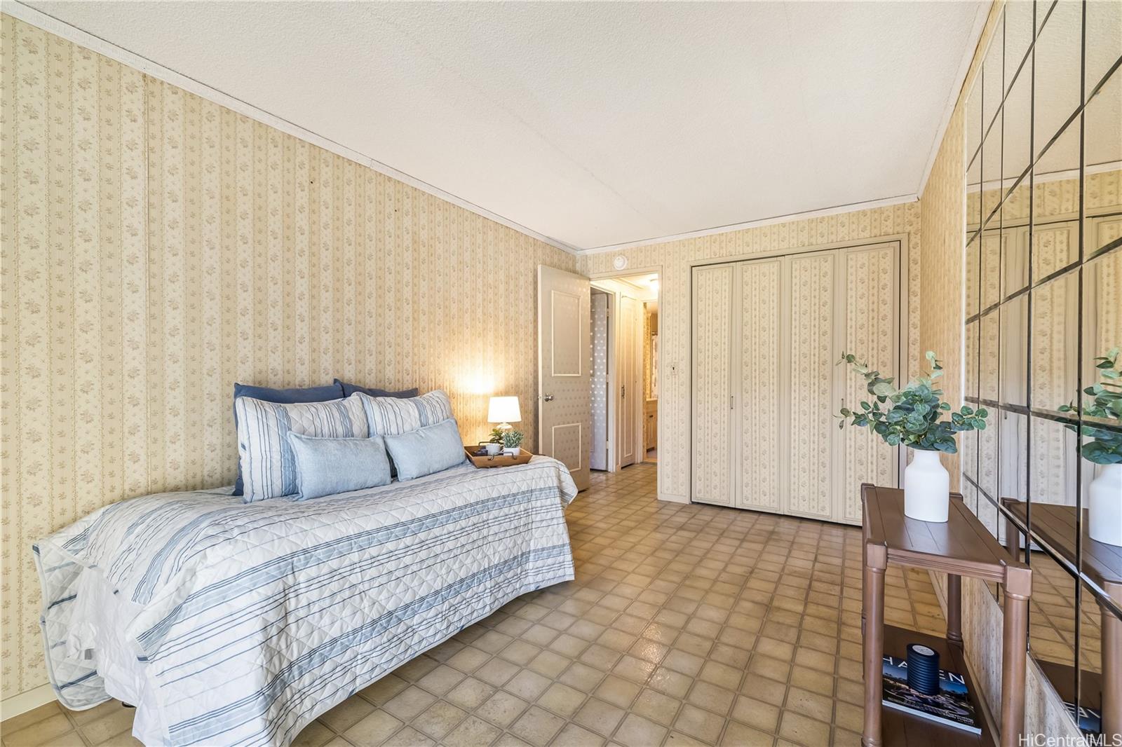 1350 Ala Moana condo # 606, Honolulu, Hawaii - photo 15 of 25