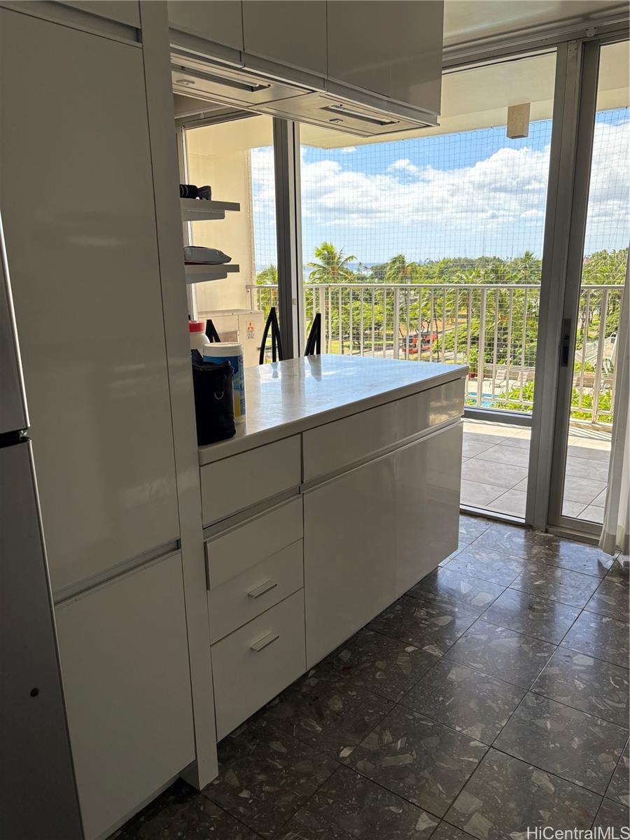 1350 Ala Moana condo # 701, Honolulu, Hawaii - photo 2 of 15