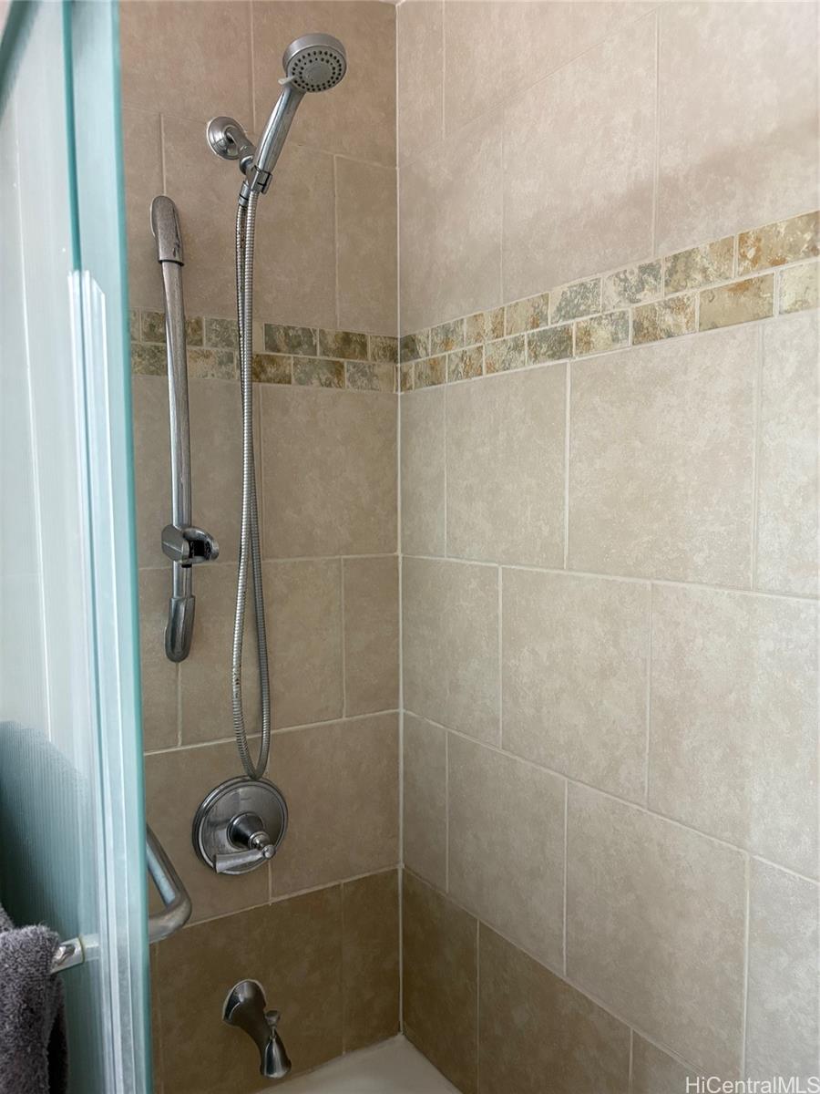 1350 Ala Moana condo # 701, Honolulu, Hawaii - photo 13 of 15