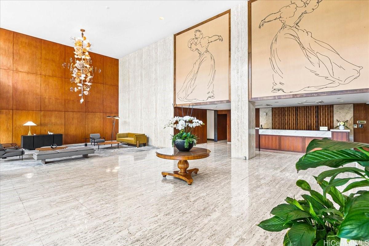 1350 Ala Moana condo # 810, Honolulu, Hawaii - photo 3 of 25