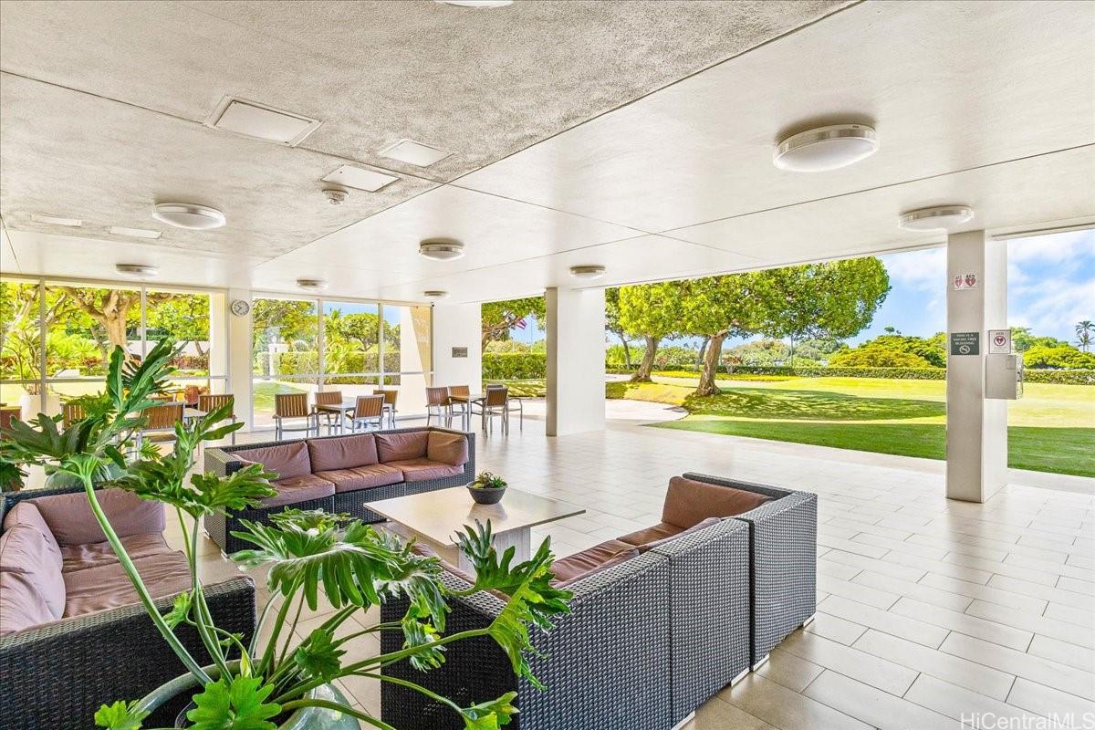 1350 Ala Moana condo # 810, Honolulu, Hawaii - photo 21 of 25