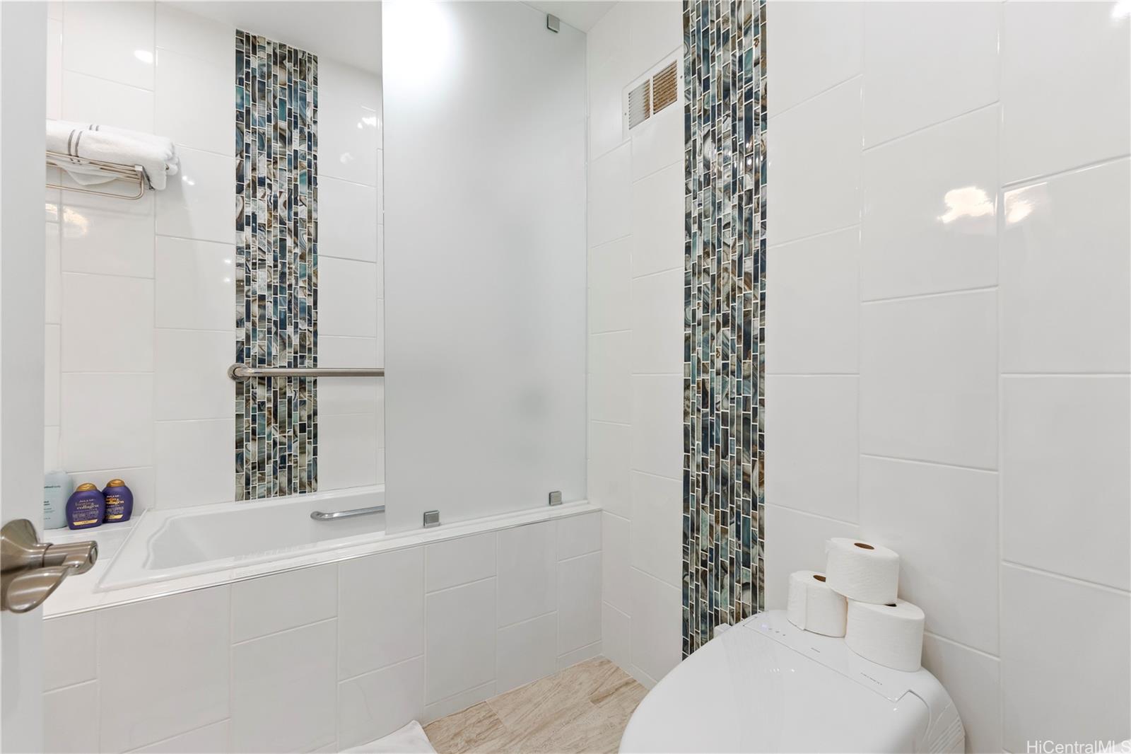 1350 Ala Moana condo # PH7, Honolulu, Hawaii - photo 12 of 20