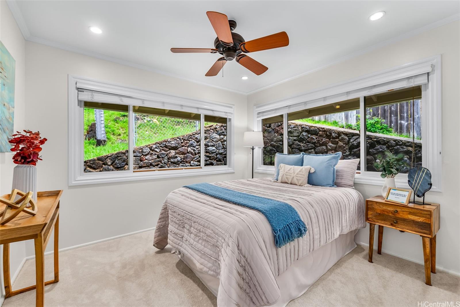 1350  Laukahi Street Waialae Iki, Diamond Head home - photo 17 of 25