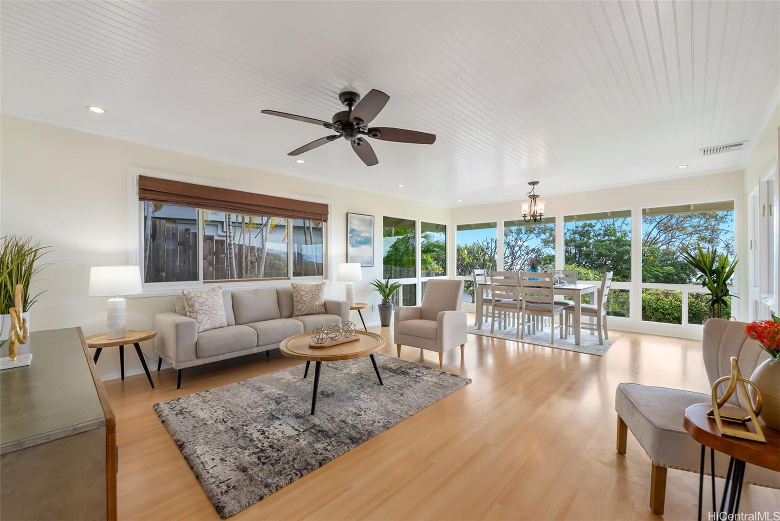 1350  Laukahi Street Waialae Iki, Diamond Head home - photo 6 of 25