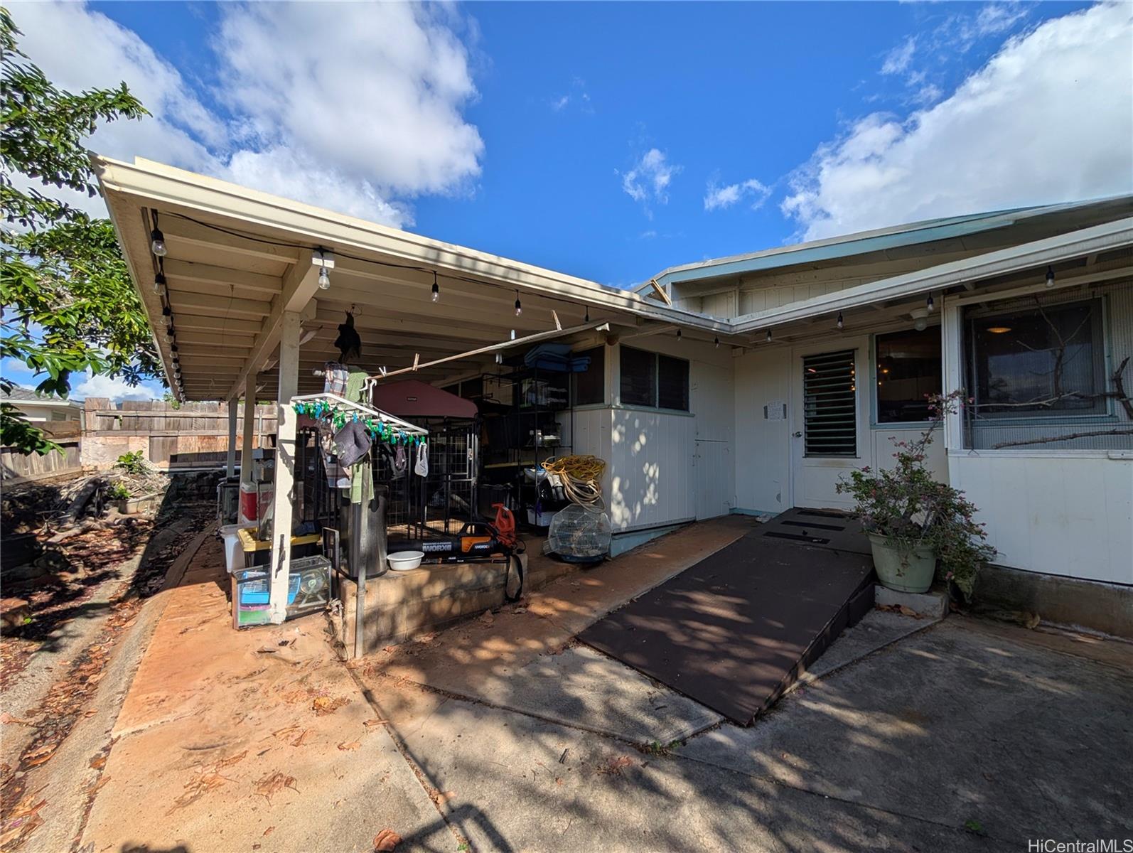 1352  Anapa St Foster Village, PearlCity home - photo 7 of 18