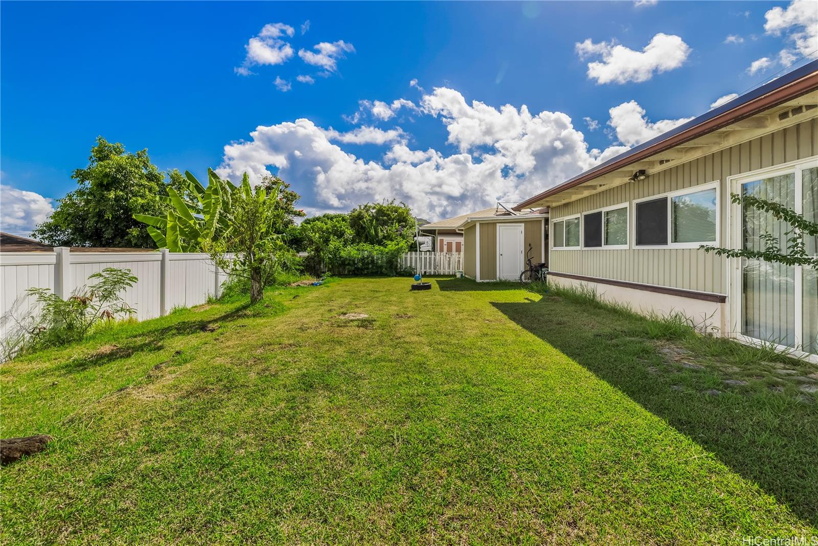 1352  Keolu Drive Enchanted Lake, Kailua home - photo 22 of 25