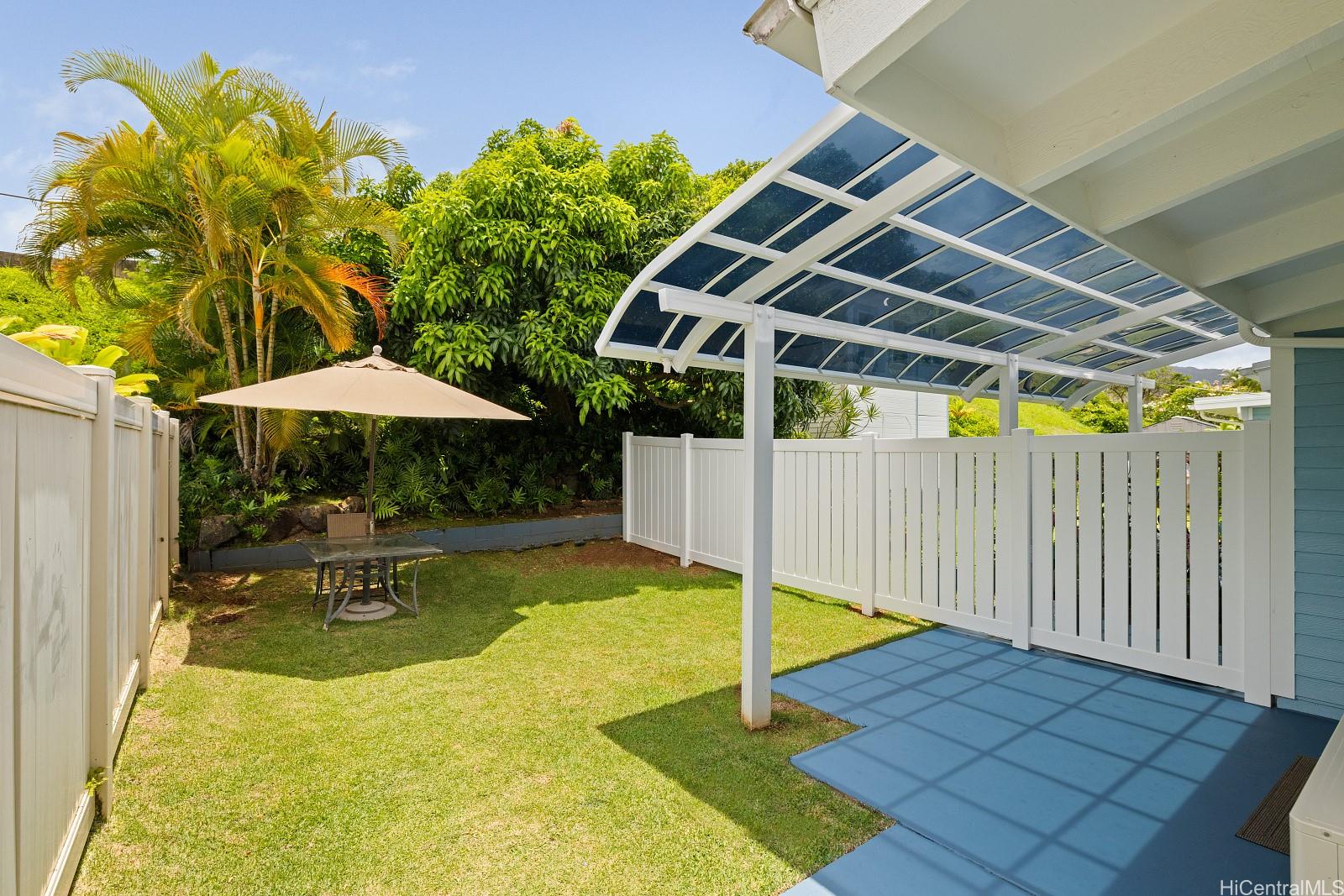 1355  Manu Mele Street Kukanono, Kailua home - photo 13 of 21
