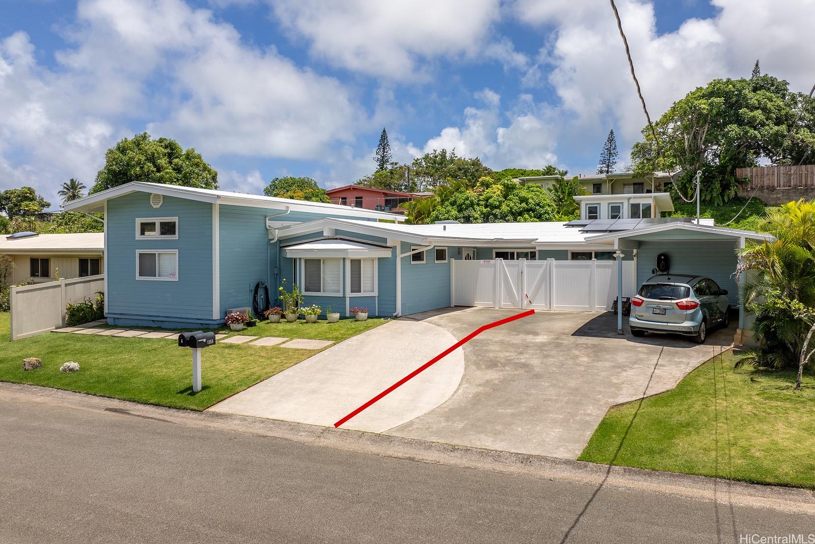 1355  Manu Mele Street Kukanono, Kailua home - photo 14 of 21