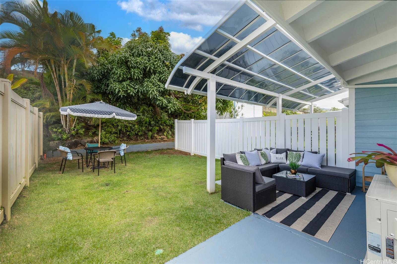 1355  Manu Mele Street Kukanono, Kailua home - photo 18 of 25