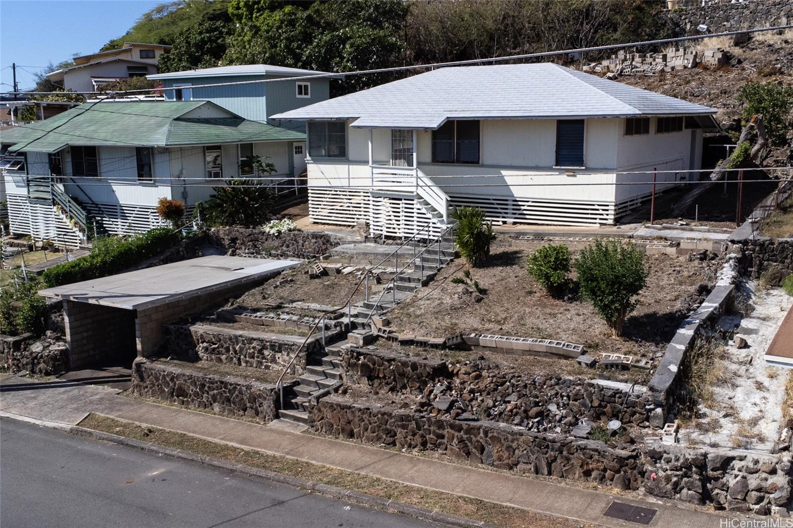 1358  Makaikoa Street Waialae Nui Rdge, Diamond Head home - photo 16 of 20