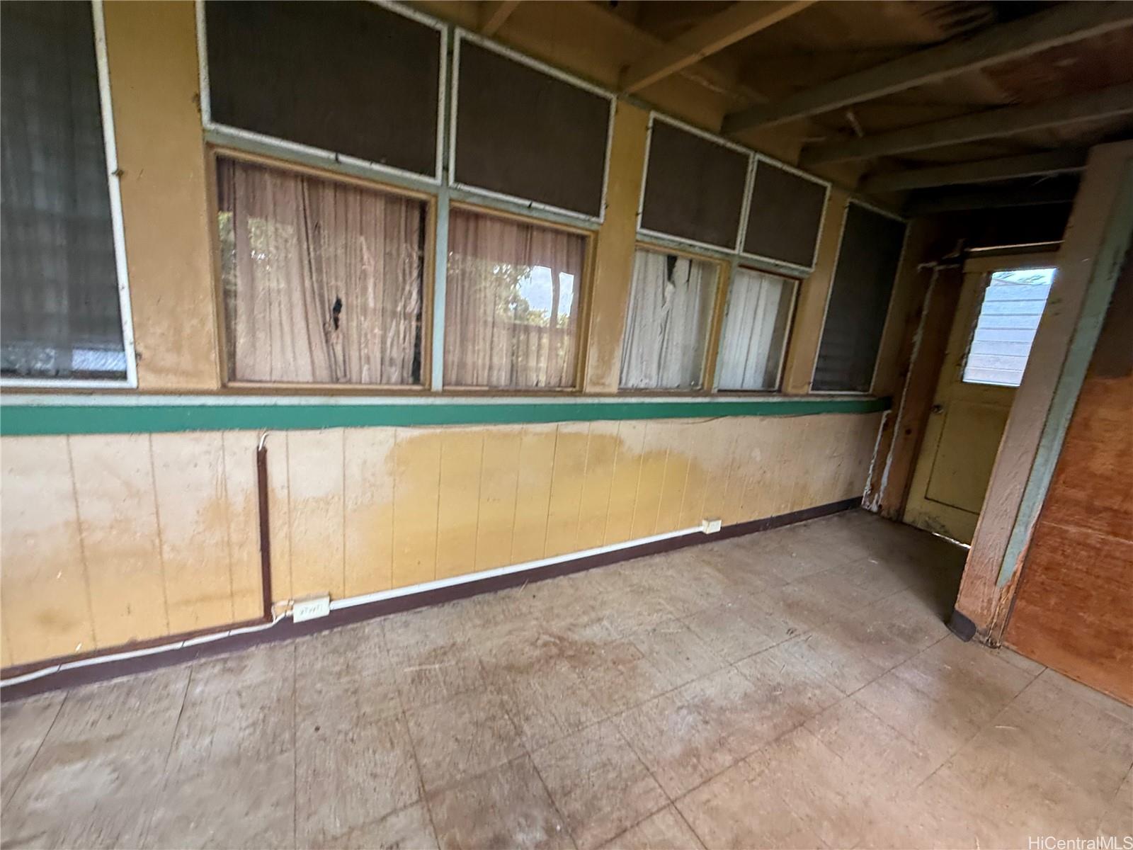 1358  Wanaka Street Aliamanu, Honolulu home - photo 4 of 6