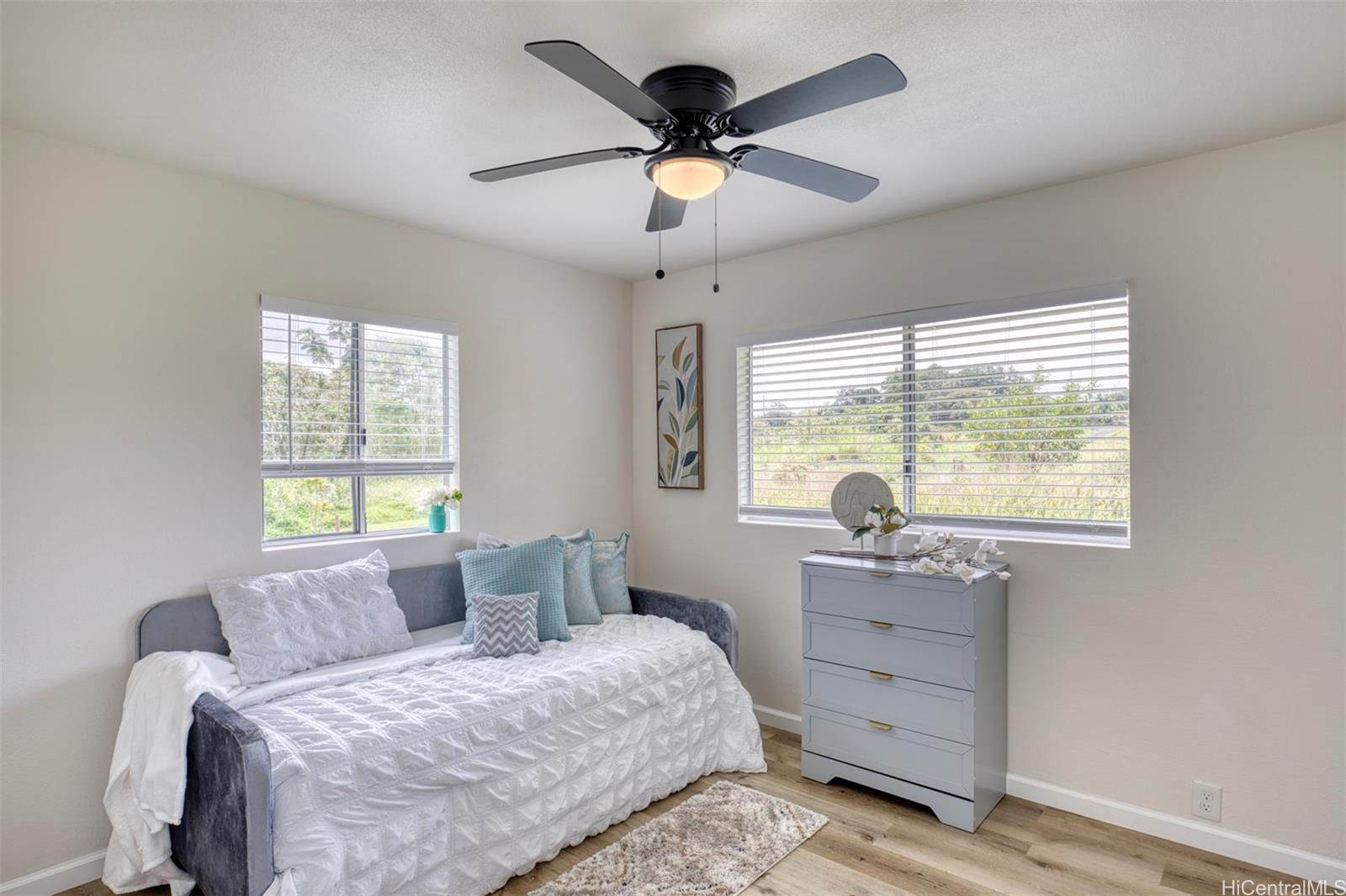136 Hoaka Road Hilo - Rental - photo 11 of 25