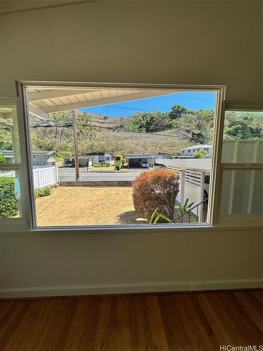 1360 Ala Aolani St Honolulu - Rental - photo 6 of 25