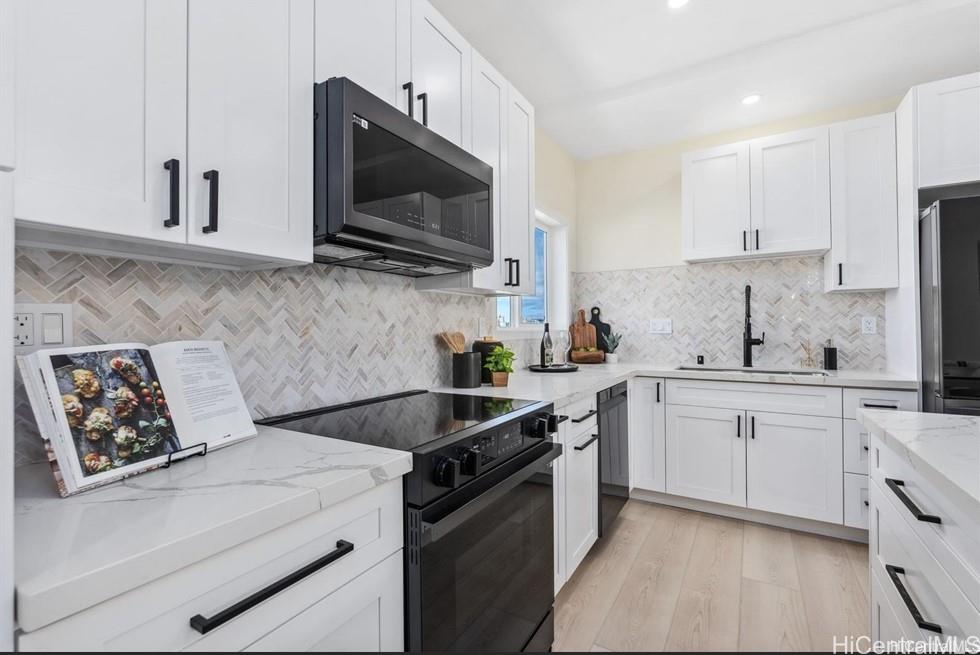 1364 Frank Streets Honolulu - Rental - photo 4 of 15