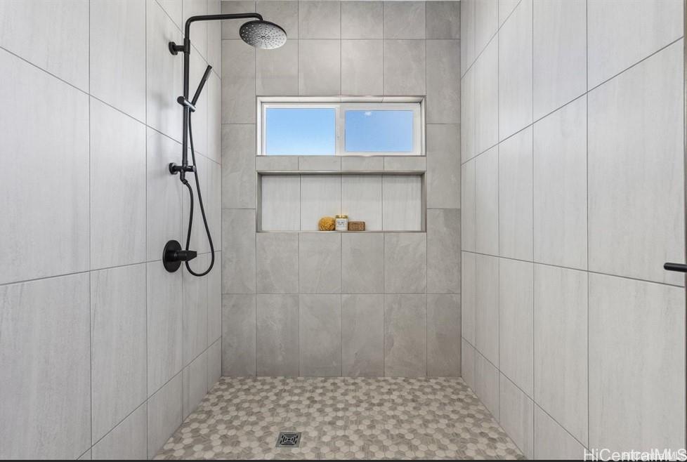 1364 Frank Streets Honolulu - Rental - photo 9 of 15