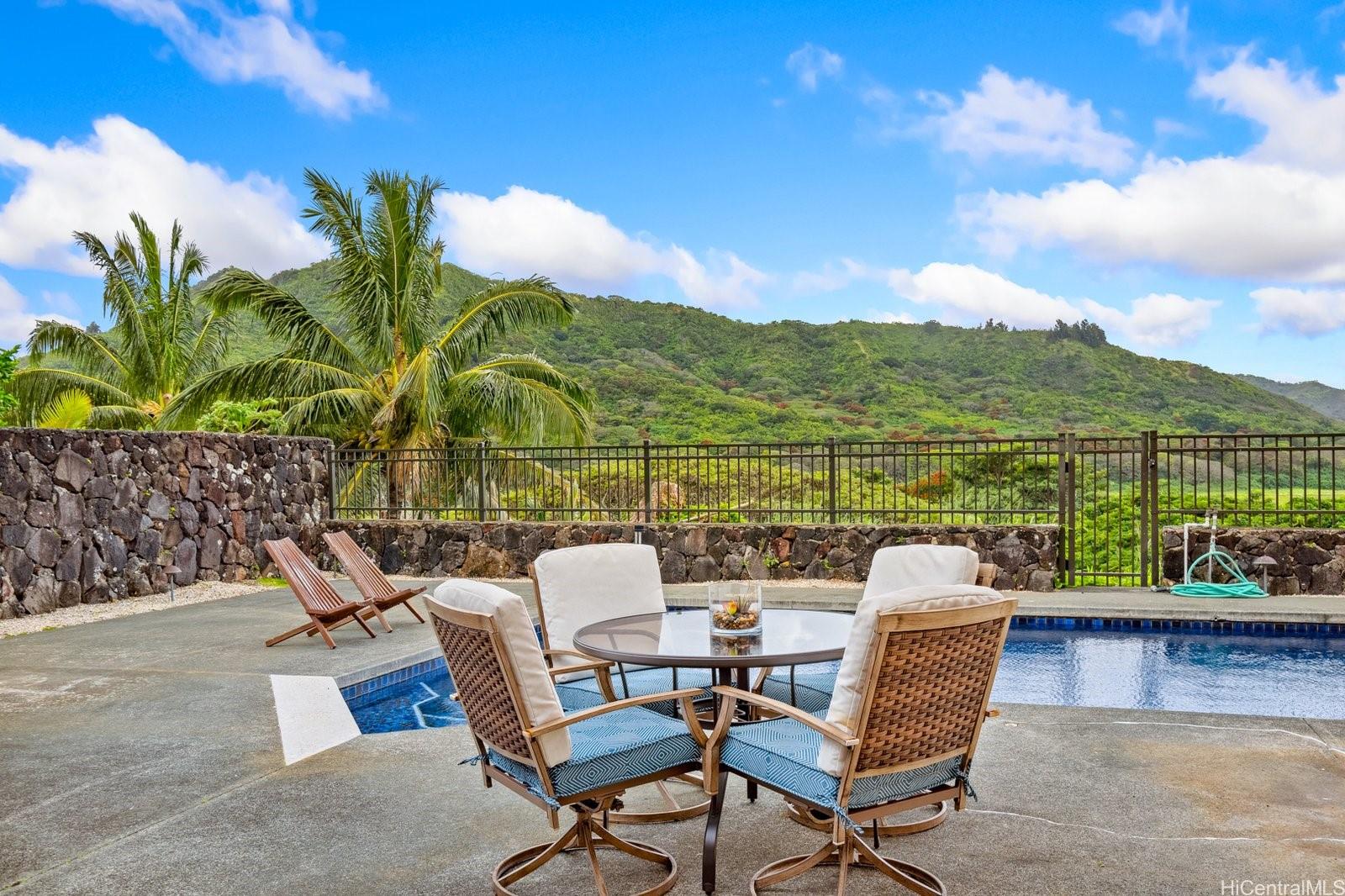 1364  Manu Mele Street Kukanono, Kailua home - photo 23 of 24