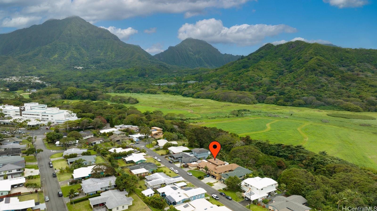 1364 Manu Mele Street Kailua - Multi-family - photo 2 of 24