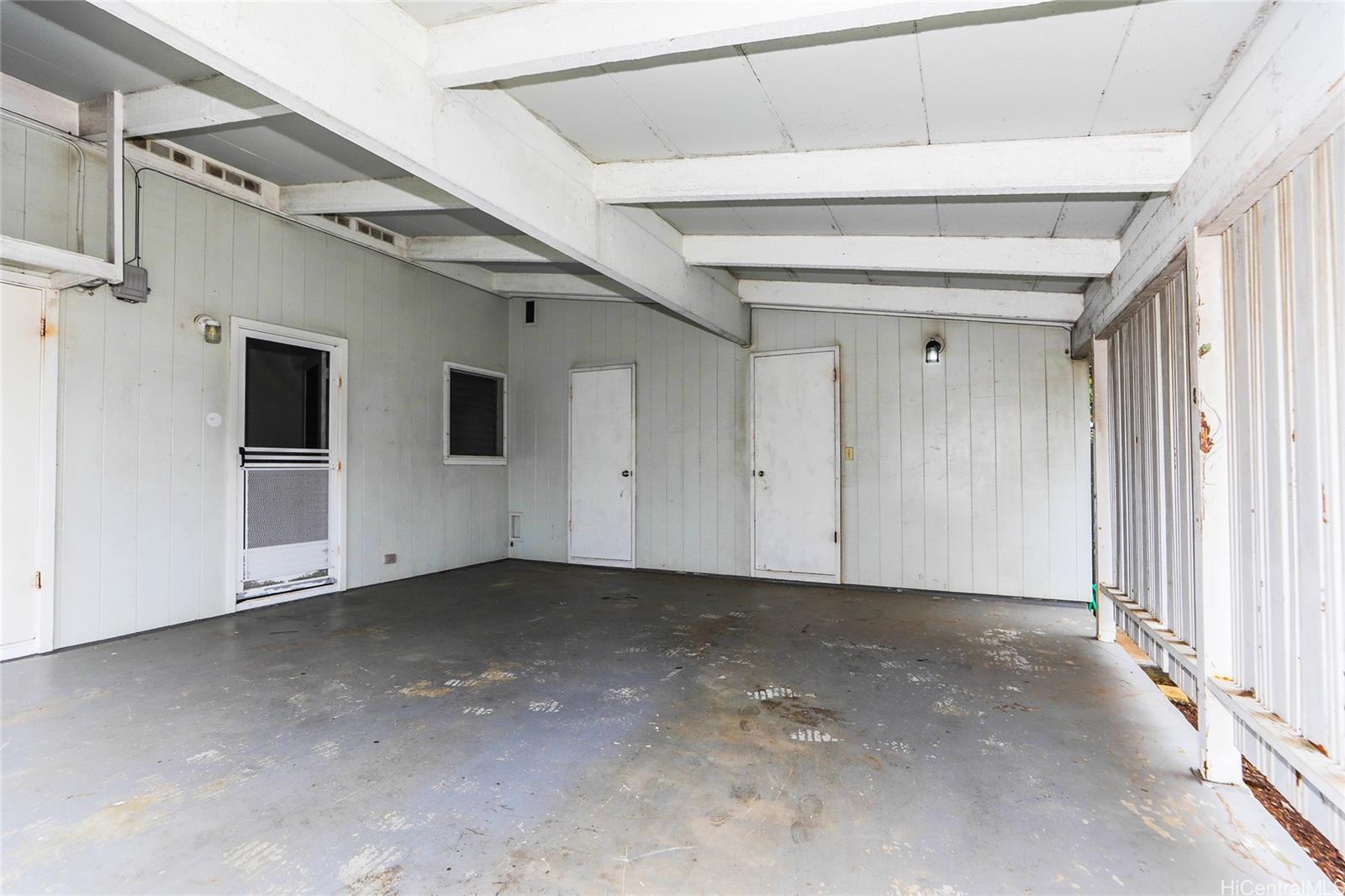 1366  Manu Aloha Street Kukanono, Kailua home - photo 17 of 25