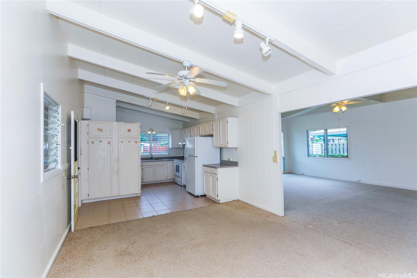 1366  Manu Aloha Street Kukanono, Kailua home - photo 6 of 25