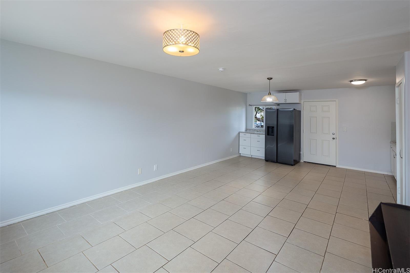 1367 Kuahaka St Pearl City - Rental - photo 3 of 16