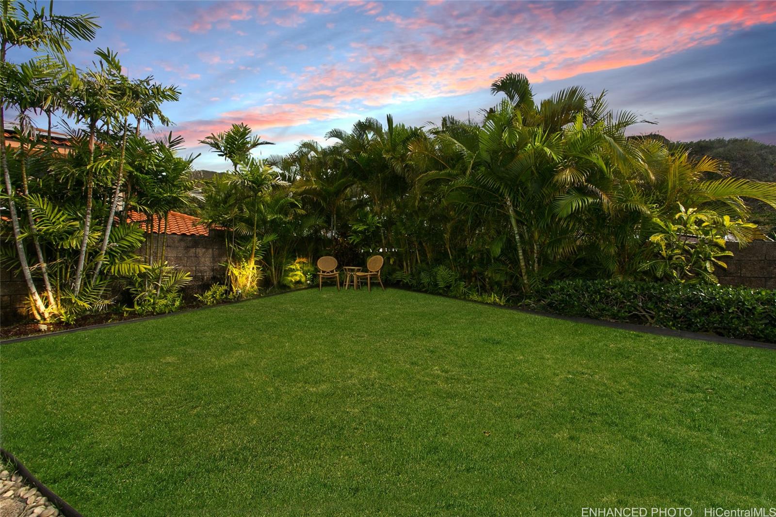 1367  Kuloaa Place Keolu Hills, Kailua home - photo 2 of 13