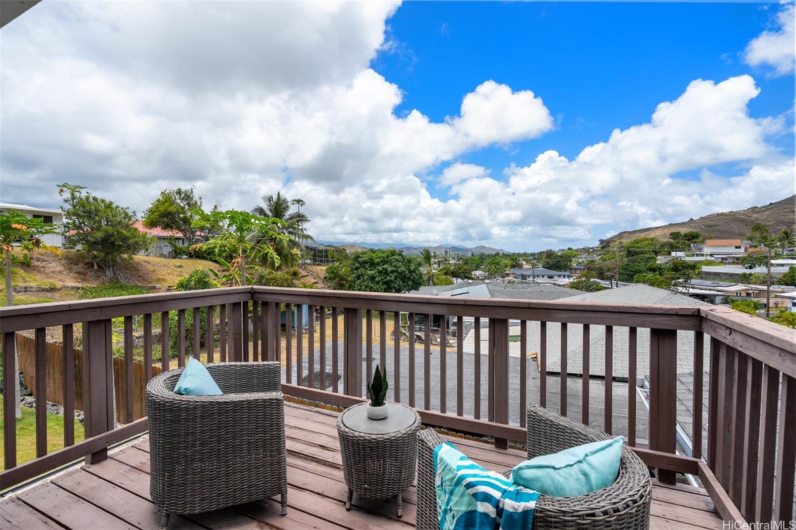 1371  Hele Street Keolu Hills, Kailua home - photo 15 of 25
