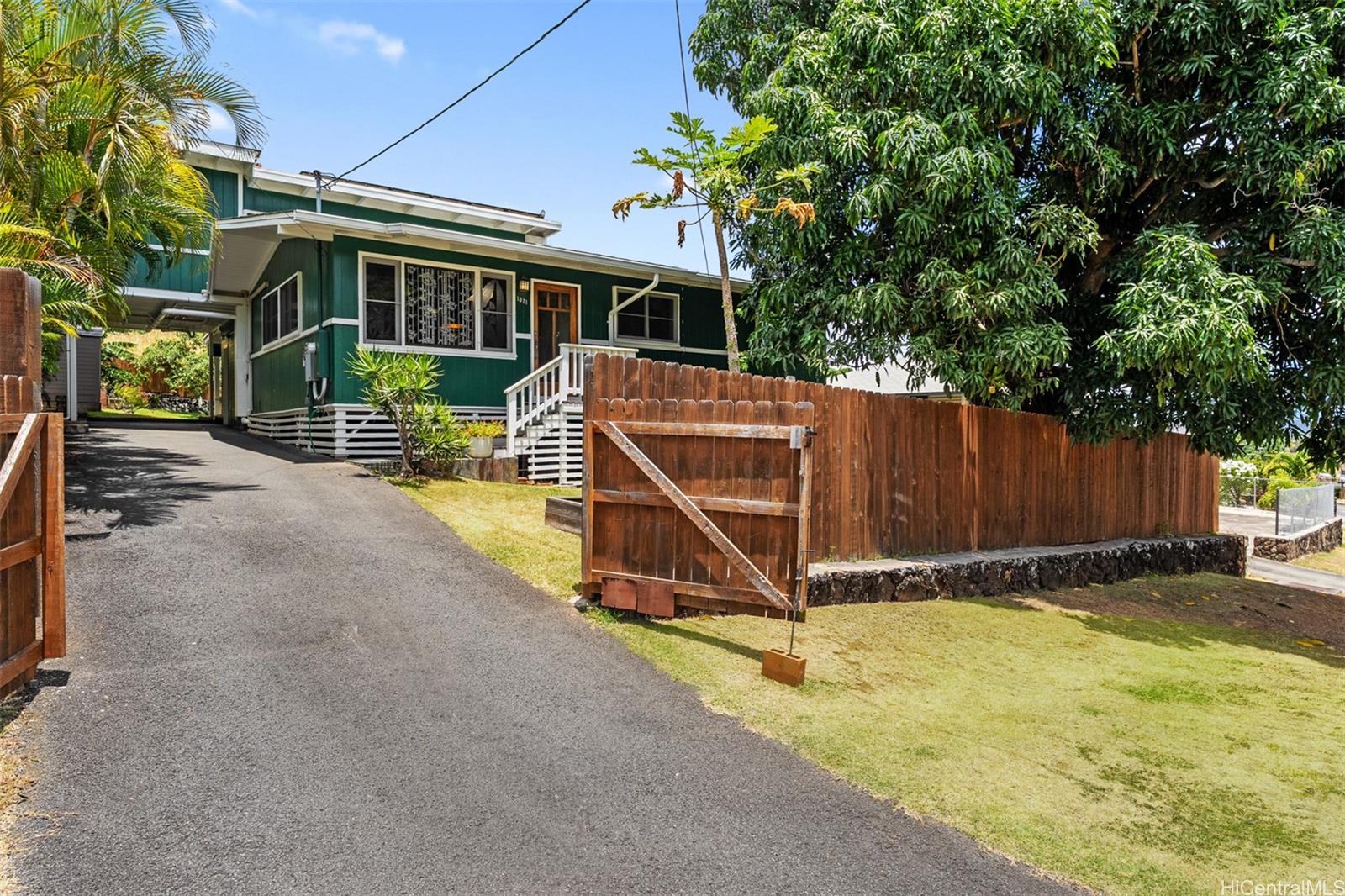 1371  Hele Street Keolu Hills, Kailua home - photo 25 of 25
