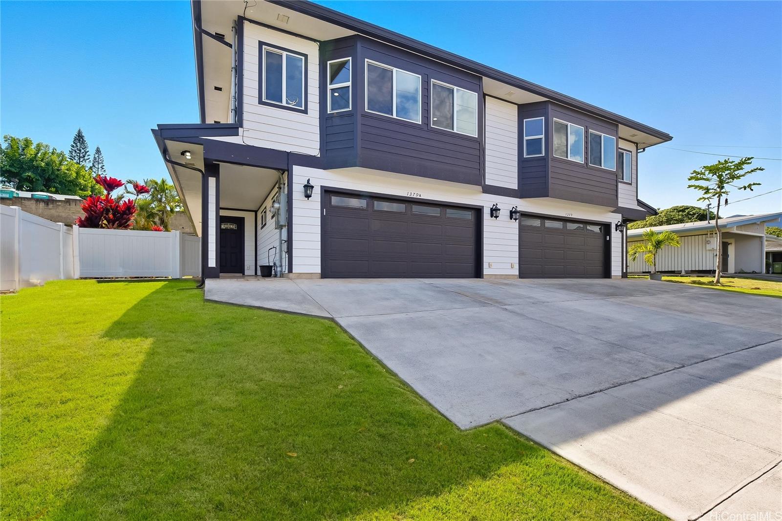 1379A  Manu Aloha Street Kukanono, Kailua home - photo 4 of 25