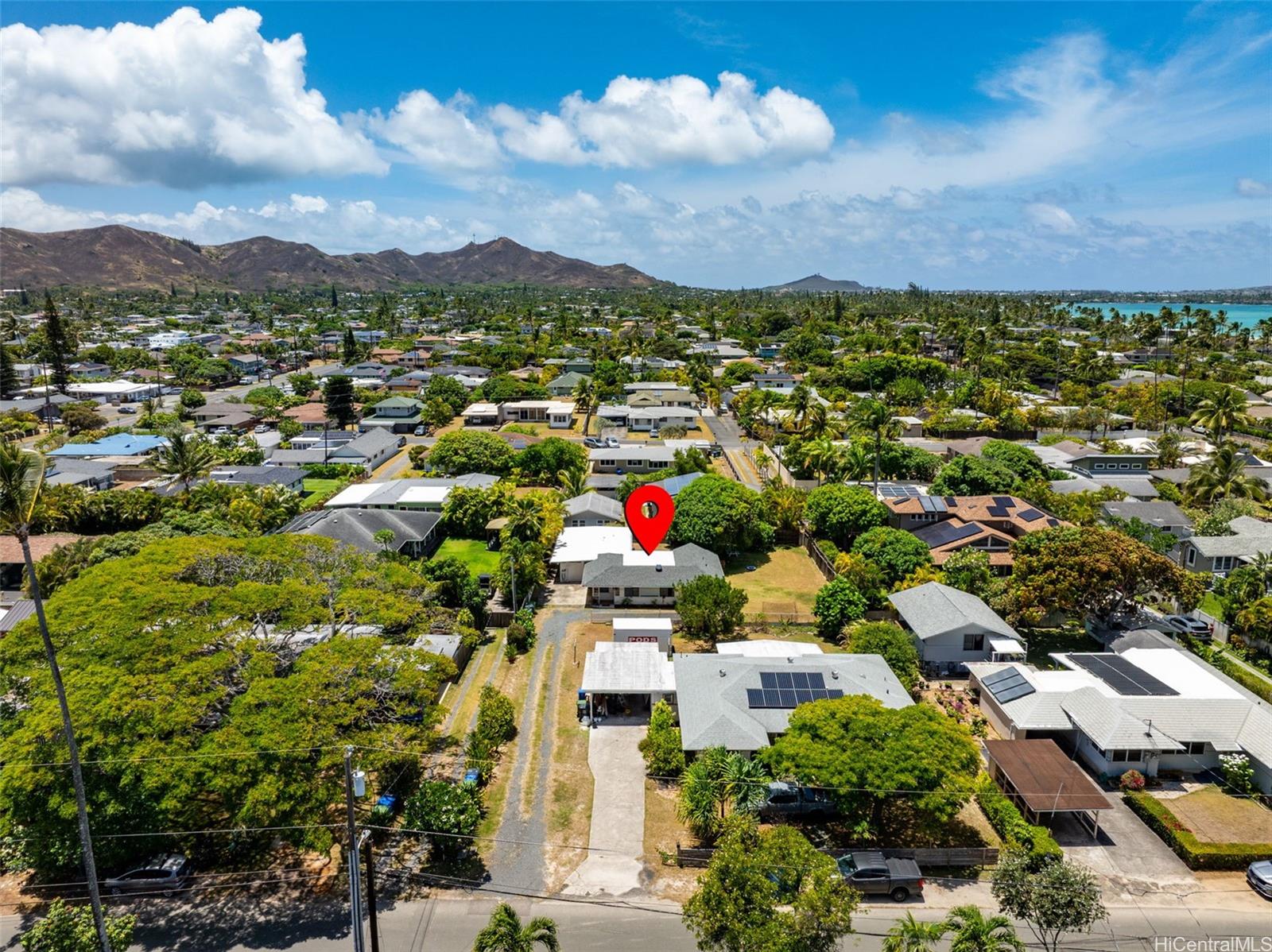 138  Kapaa Street Kalama Tract, Kailua home - photo 2 of 21