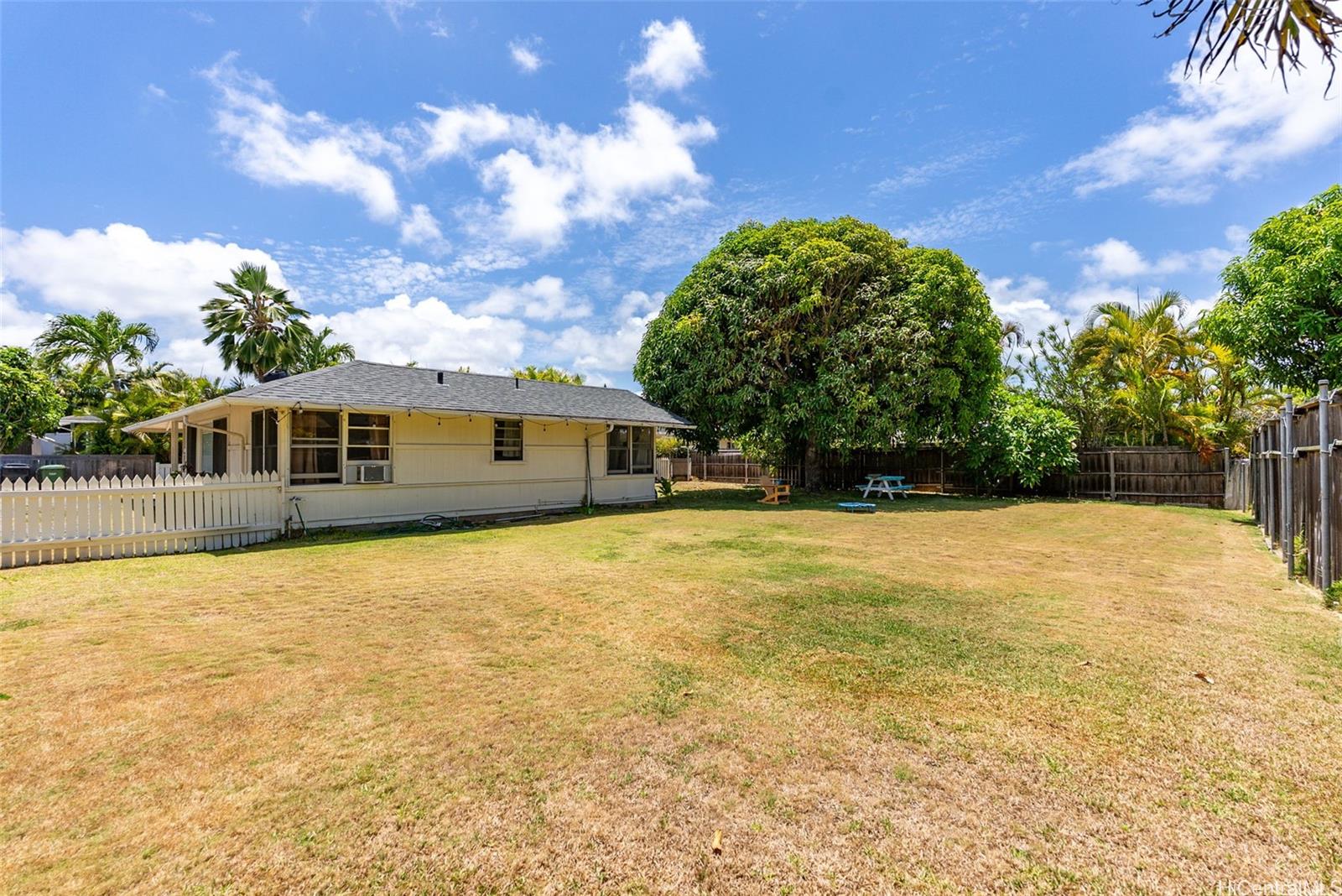 138  Kapaa Street Kalama Tract, Kailua home - photo 7 of 21